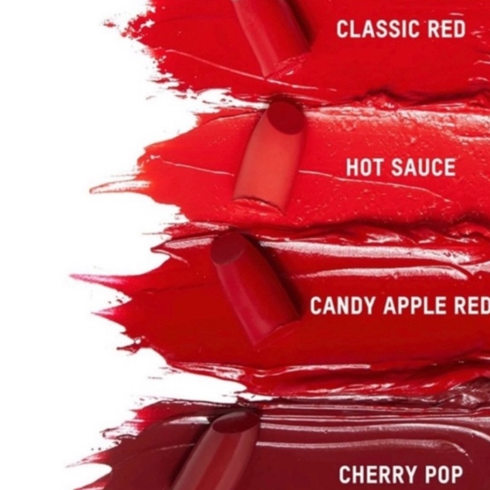 New in box KKW Candy Apple Red cream lipstick Full Size 4.0 g. Retail 36$
